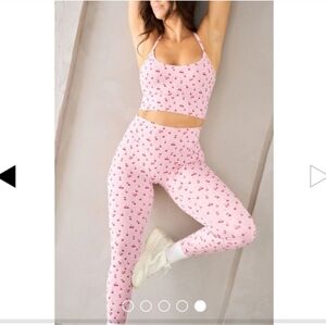 SET - cherry print activewear leggings & sports bra